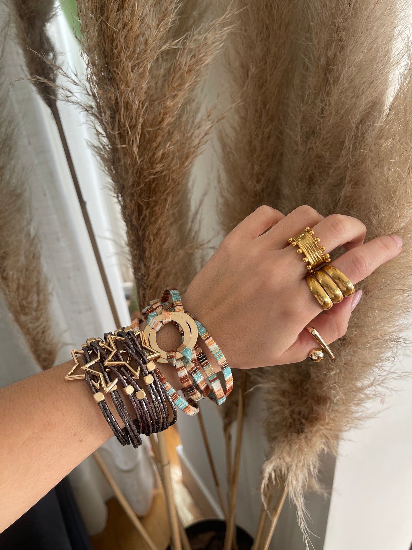 Round Multilayer Bracelet