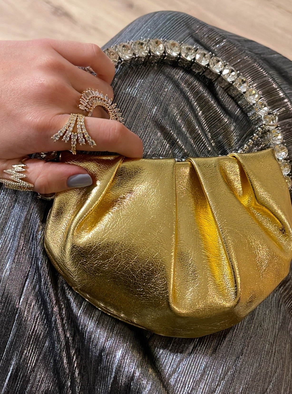 Round Diamond bag